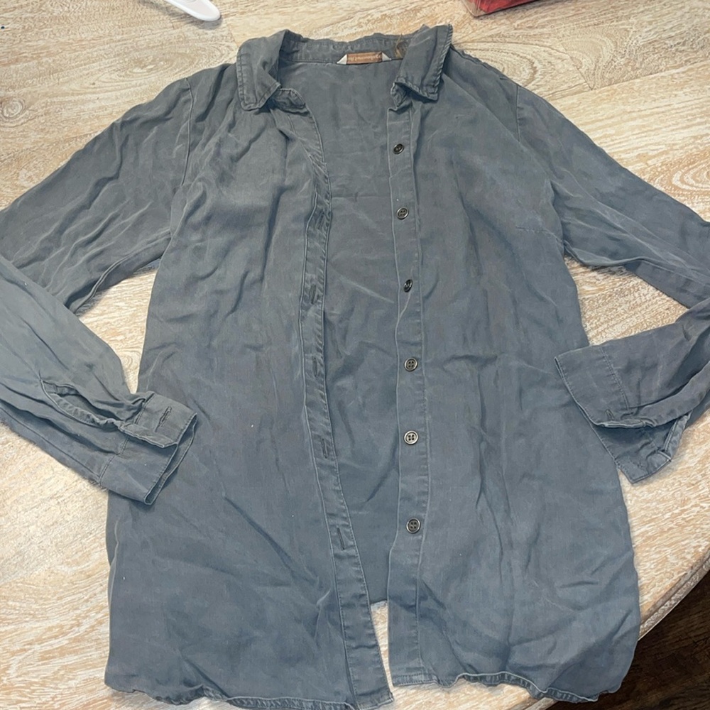 Soft Surroundings Chambray Button Down Tencel Top With Pockets Size Small